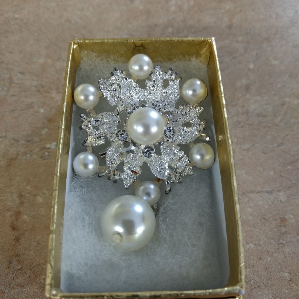 Womens Brooch